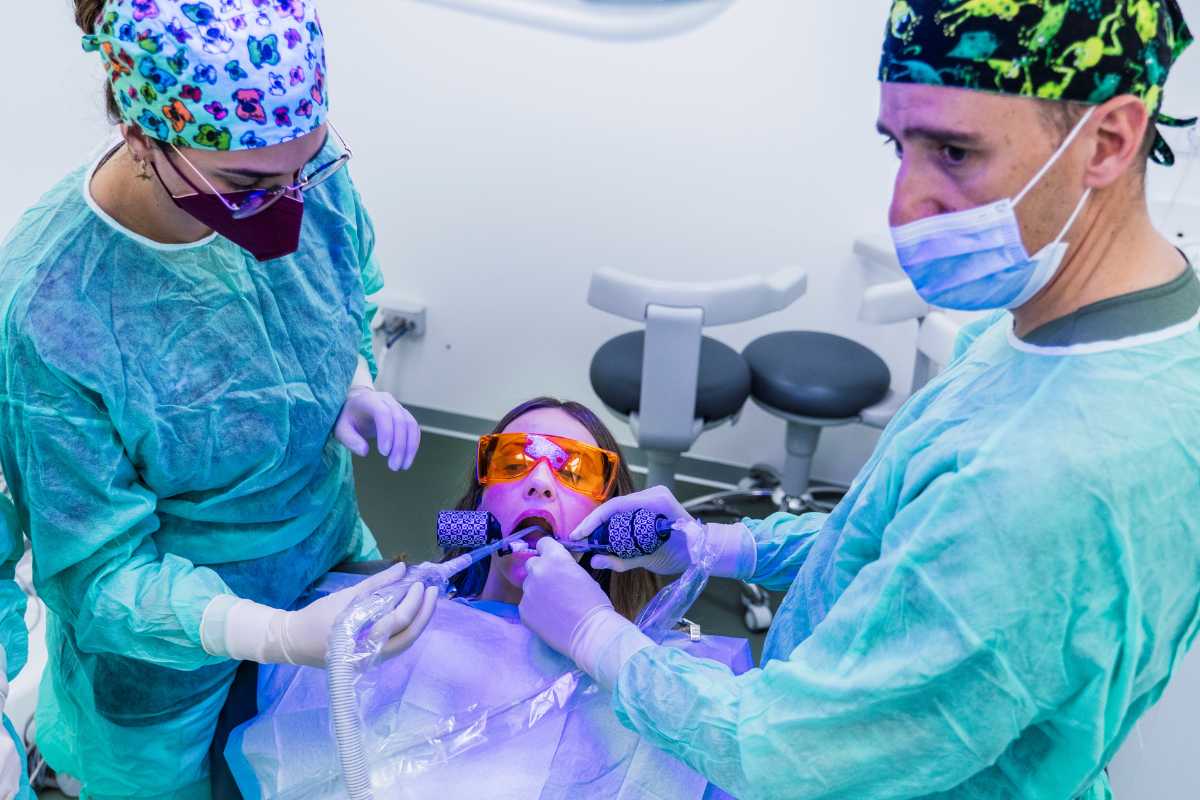 Beneficios de los tratamientos periodontales - CENTRO MIGUEL GONZÁLEZ